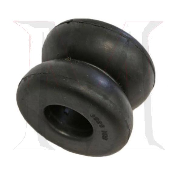 31_2153 CROSS ARM RUBBER MOUNT