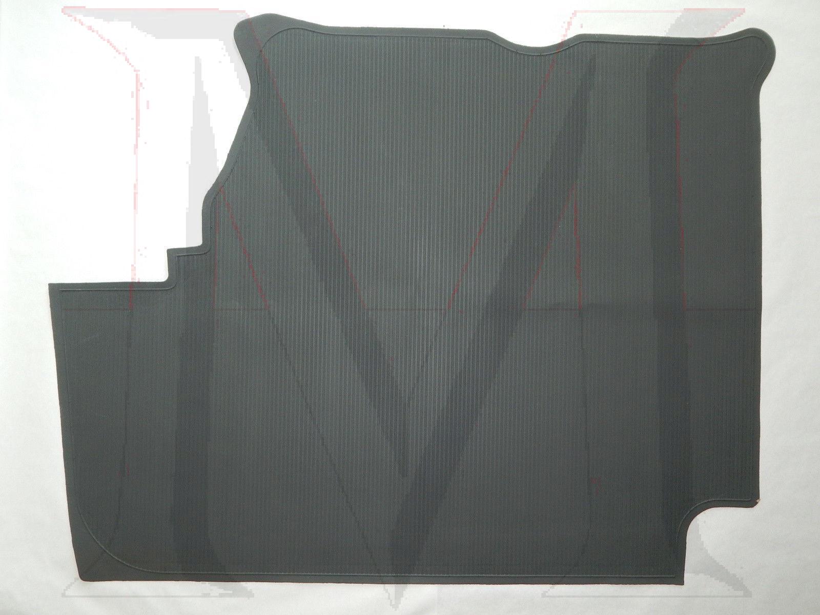 68-2052 TRUNK MAT